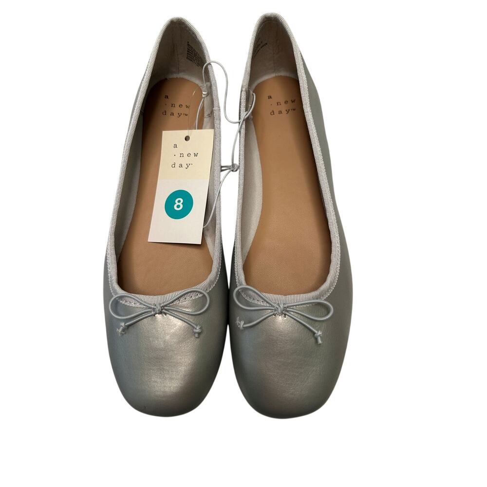 NWT a. new day Jackie Silver Memory Foam Classic Slip On Ballet Flats-Size 8* - Picture 3 of 10
